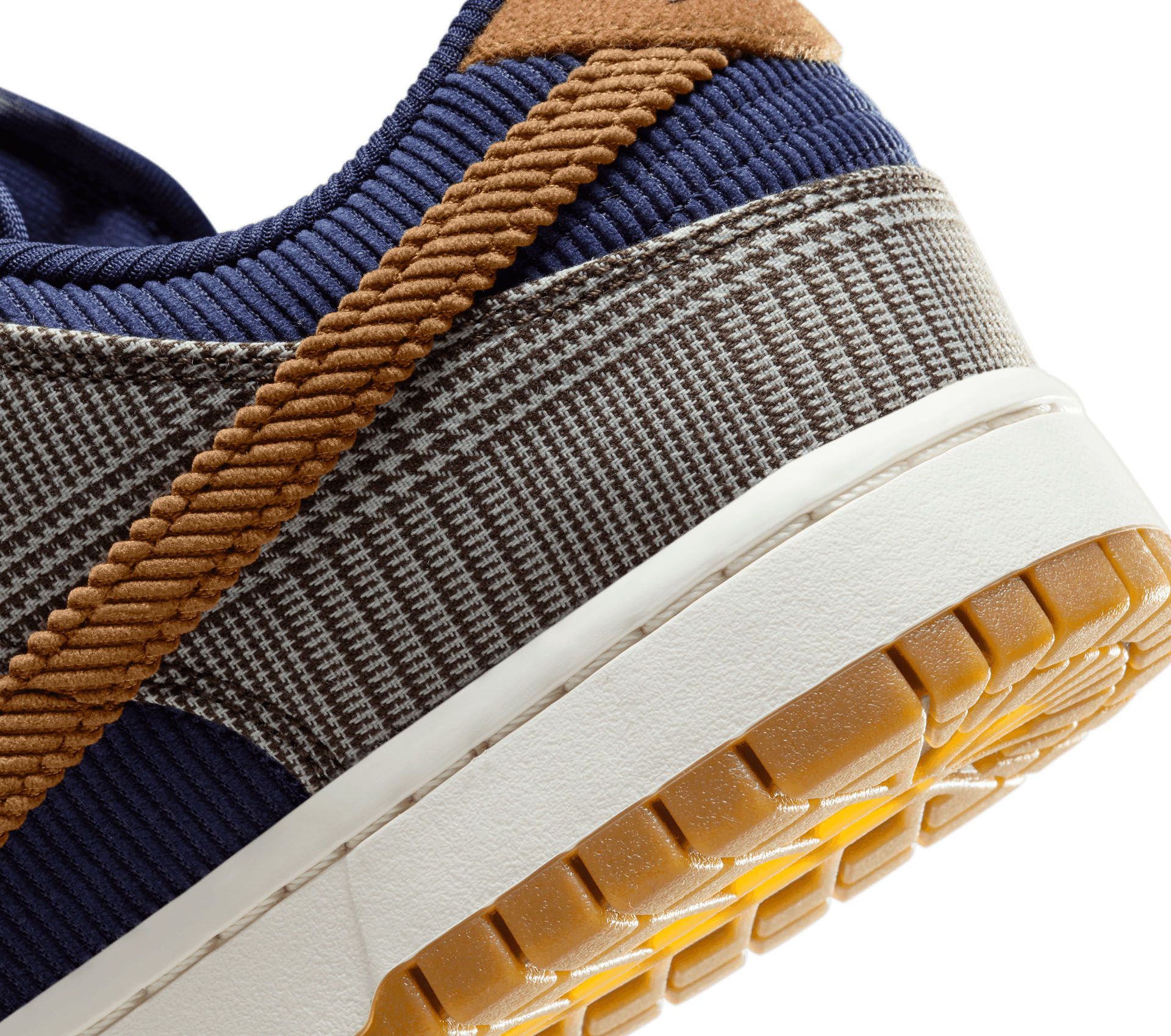 Image #6 of DUNK LOW PRM MIDNIGHT NAVY ALE BROWN