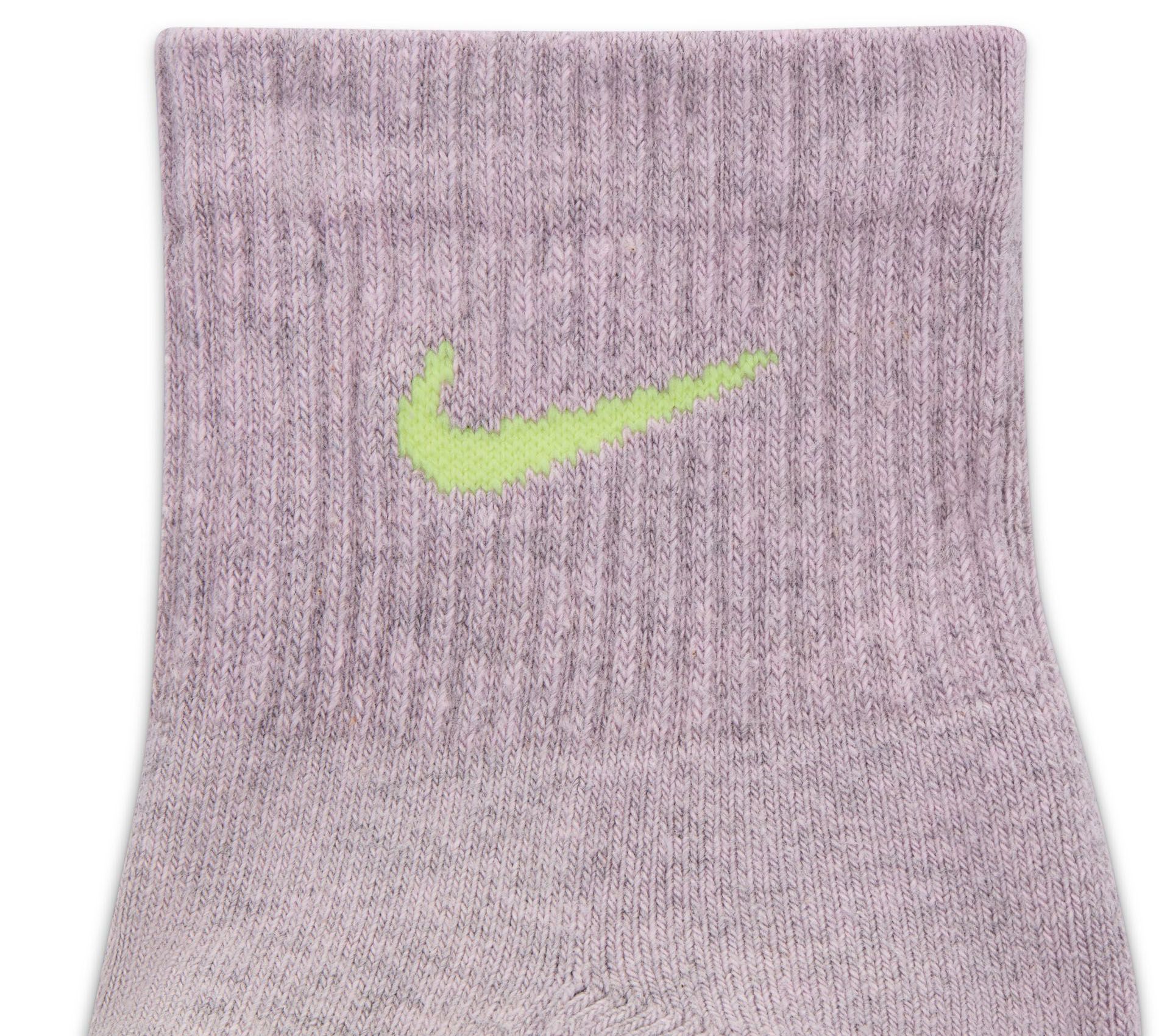 Image #1 of EVERYDAY PLUS CUSHION ANKLE SOCKS