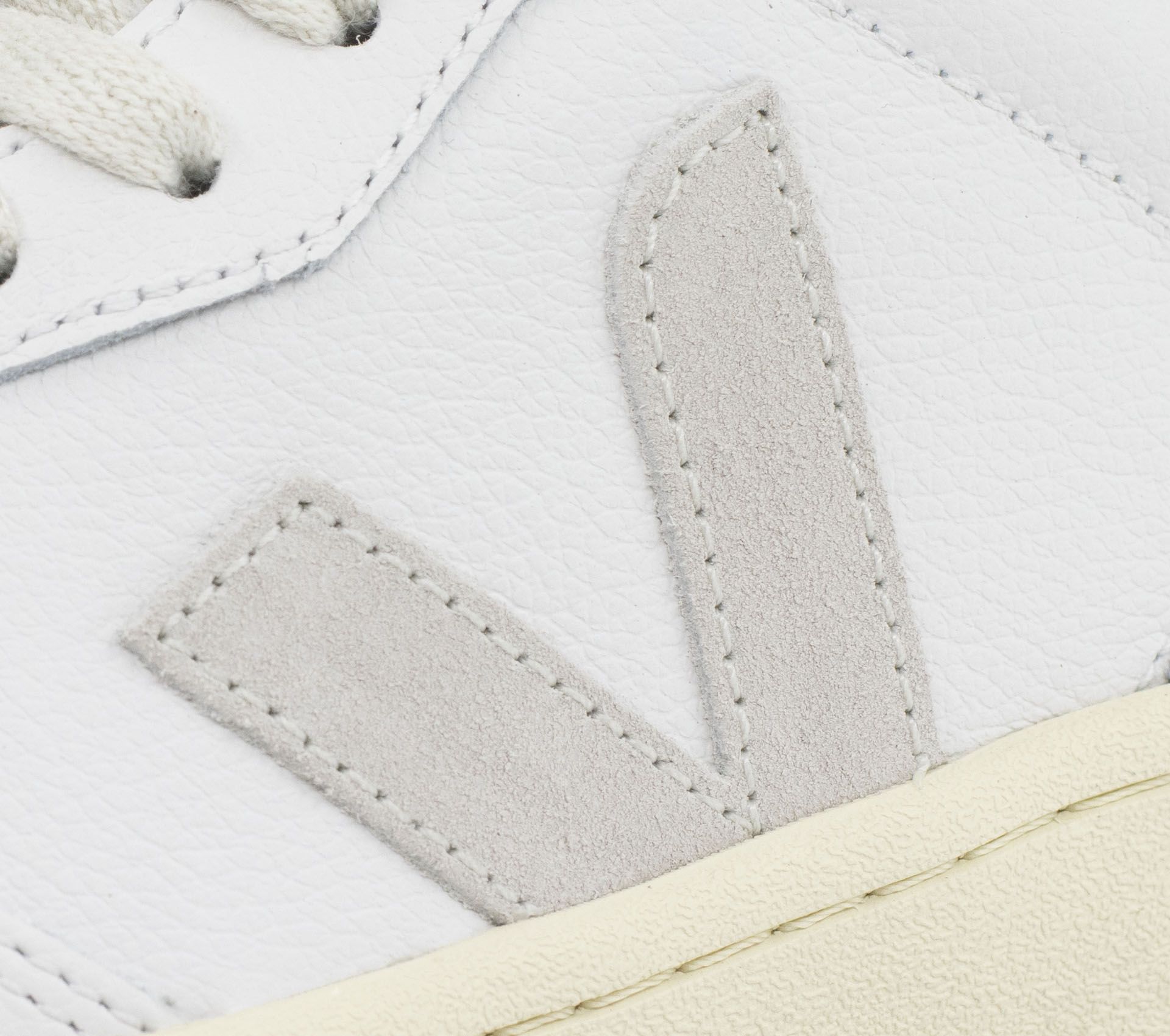 Image #3 of V-90 OT LEATHER EXTRA WHITE NATURAL