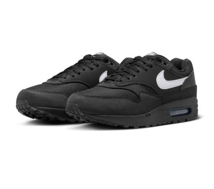 AIR MAX 1 BLACK AND WHITE