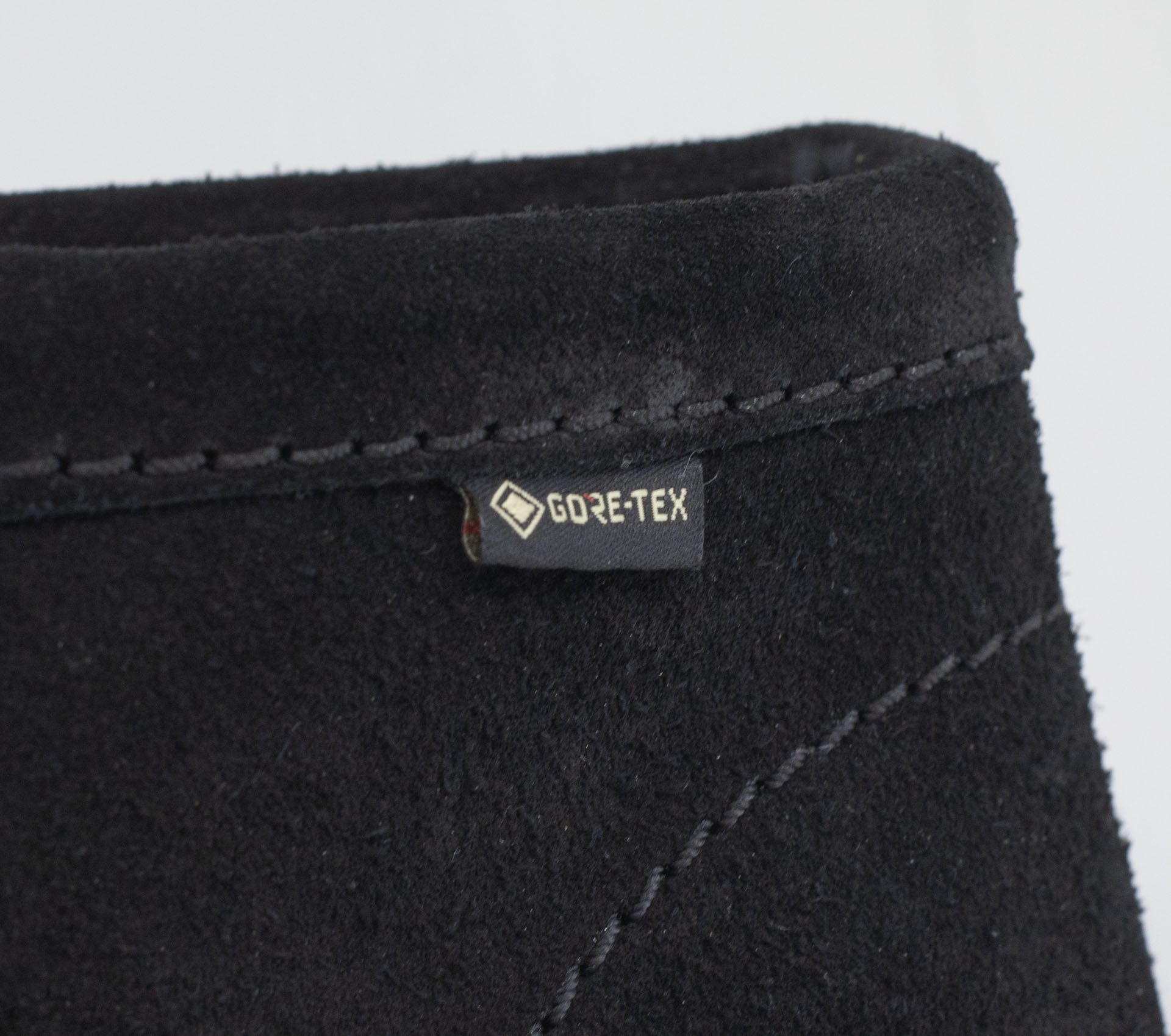 Image #3 of WALLABEE BOOT GORE-TEX BLACK SUEDE