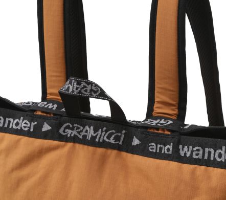 PADDED 2WAY PACK x AND WANDER