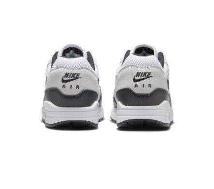 AIR MAX 1 ESSENTIAL WHITE AND BLACK