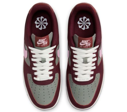 W AIR FORCE 1 07 NEXT NATURE BURGUNDY CRUSH