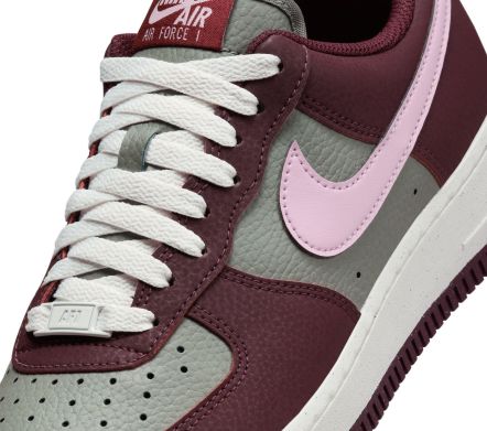 W AIR FORCE 1 07 NEXT NATURE BURGUNDY CRUSH