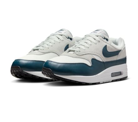 AIR MAX 1 ESSENTIAL ARMORY...