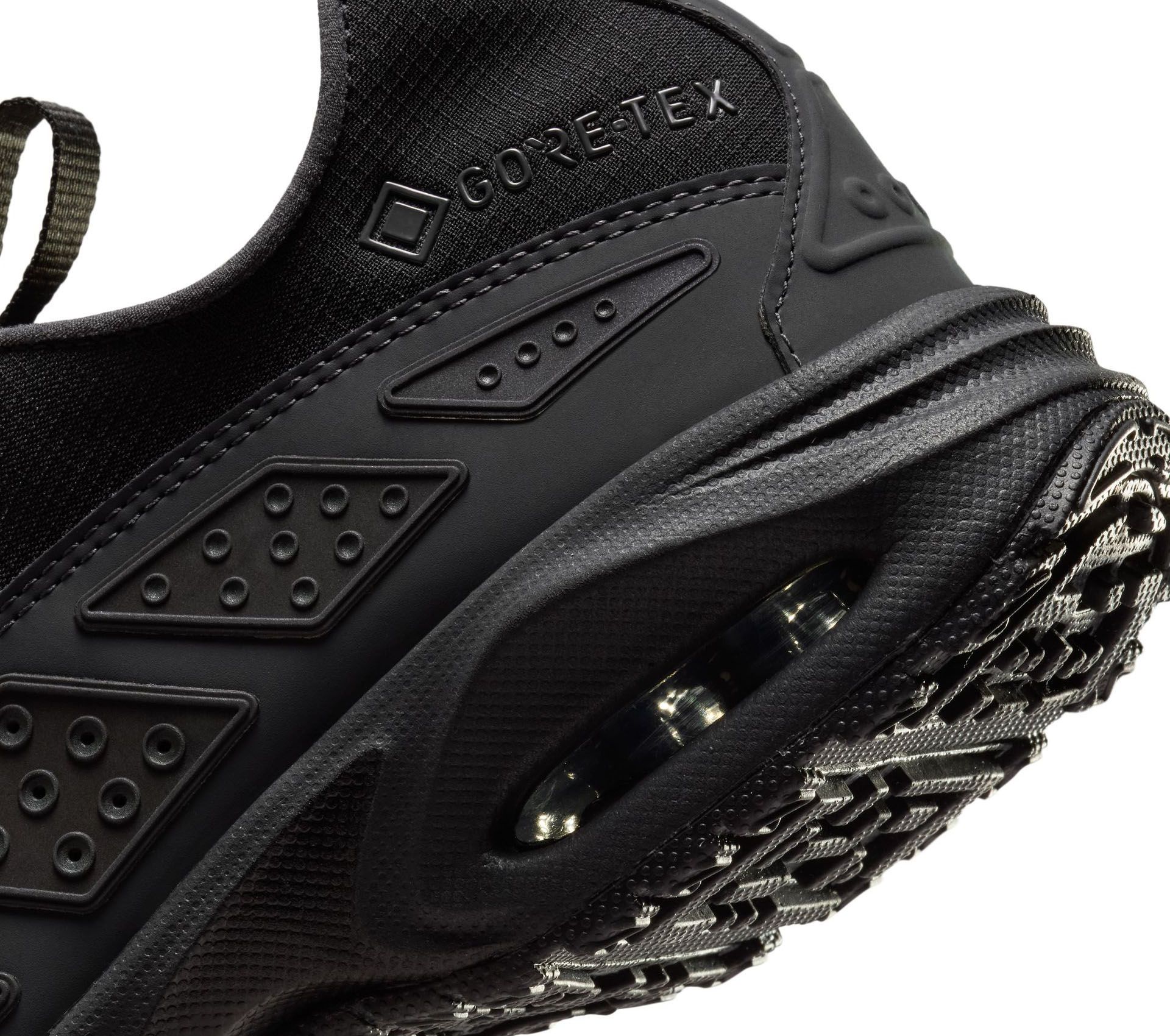 Image #7 of W AIR MAX SNDR GORE-TEX TRIPLE BLACK