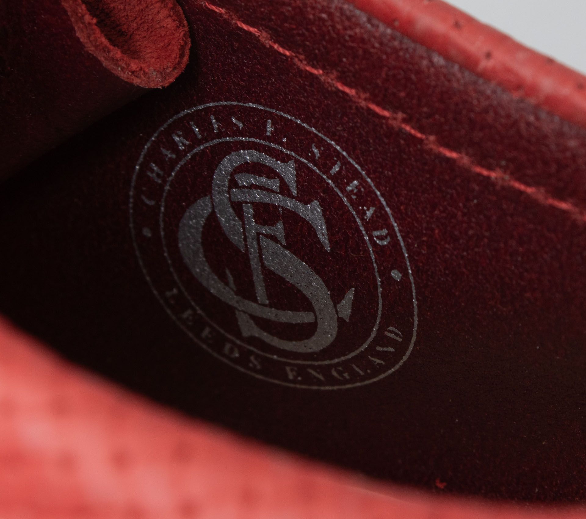 Image #5 of WALLABEE RED SUEDE