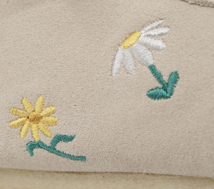 WALLABEE TAUPE EMBROIDERY