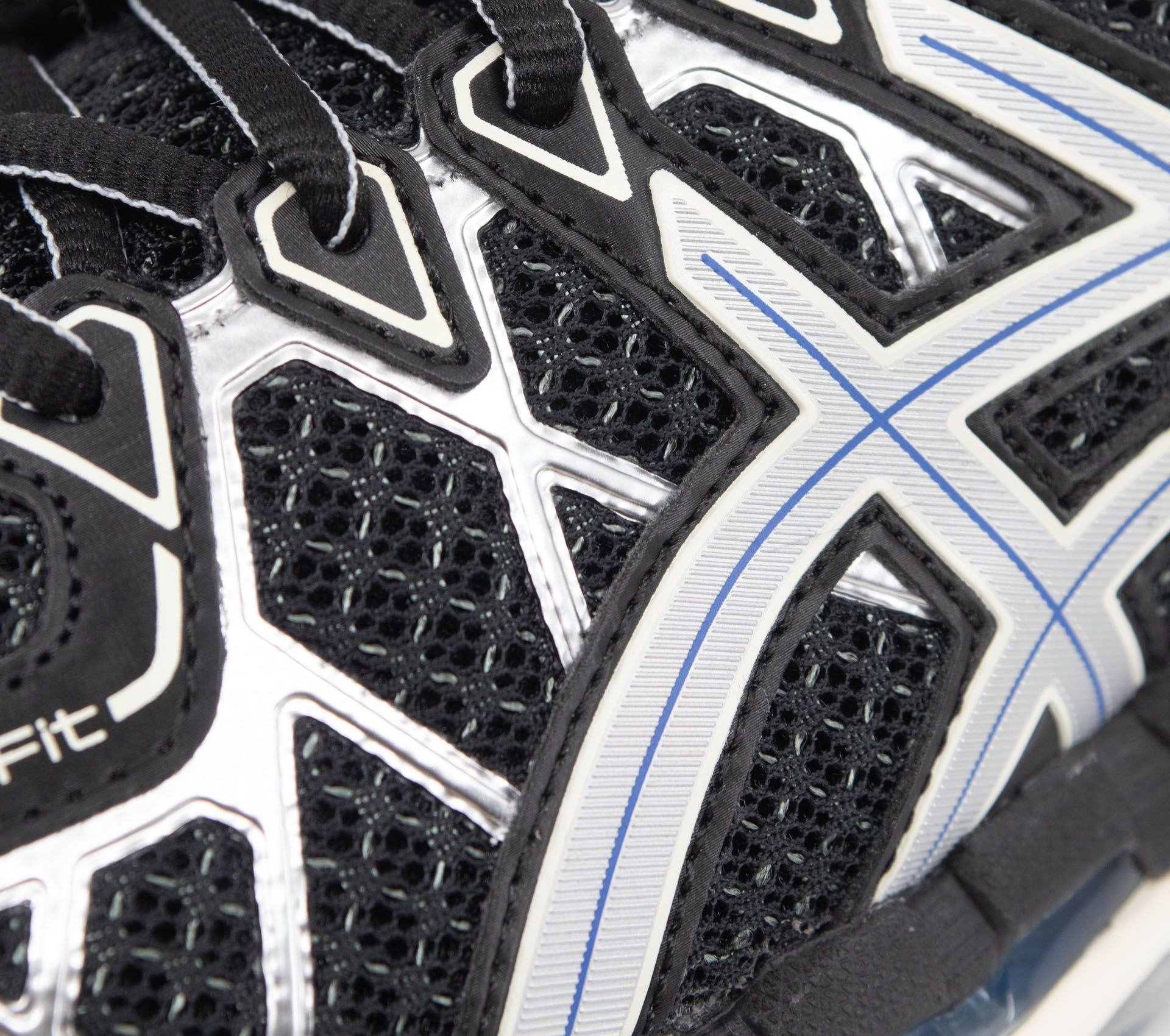 Image #3 of GEL-KAYANO 20 BLACK PURE SILVER