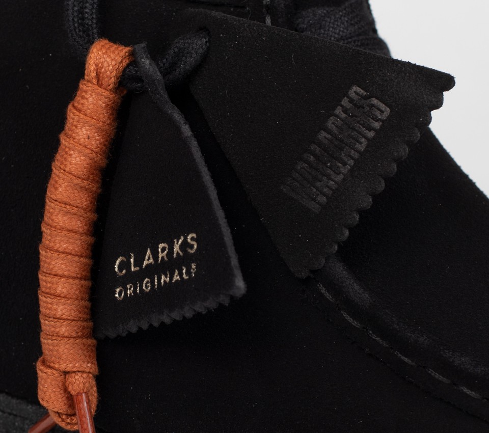 Image #4 of WALLABEE BOOT BLACK SUEDE